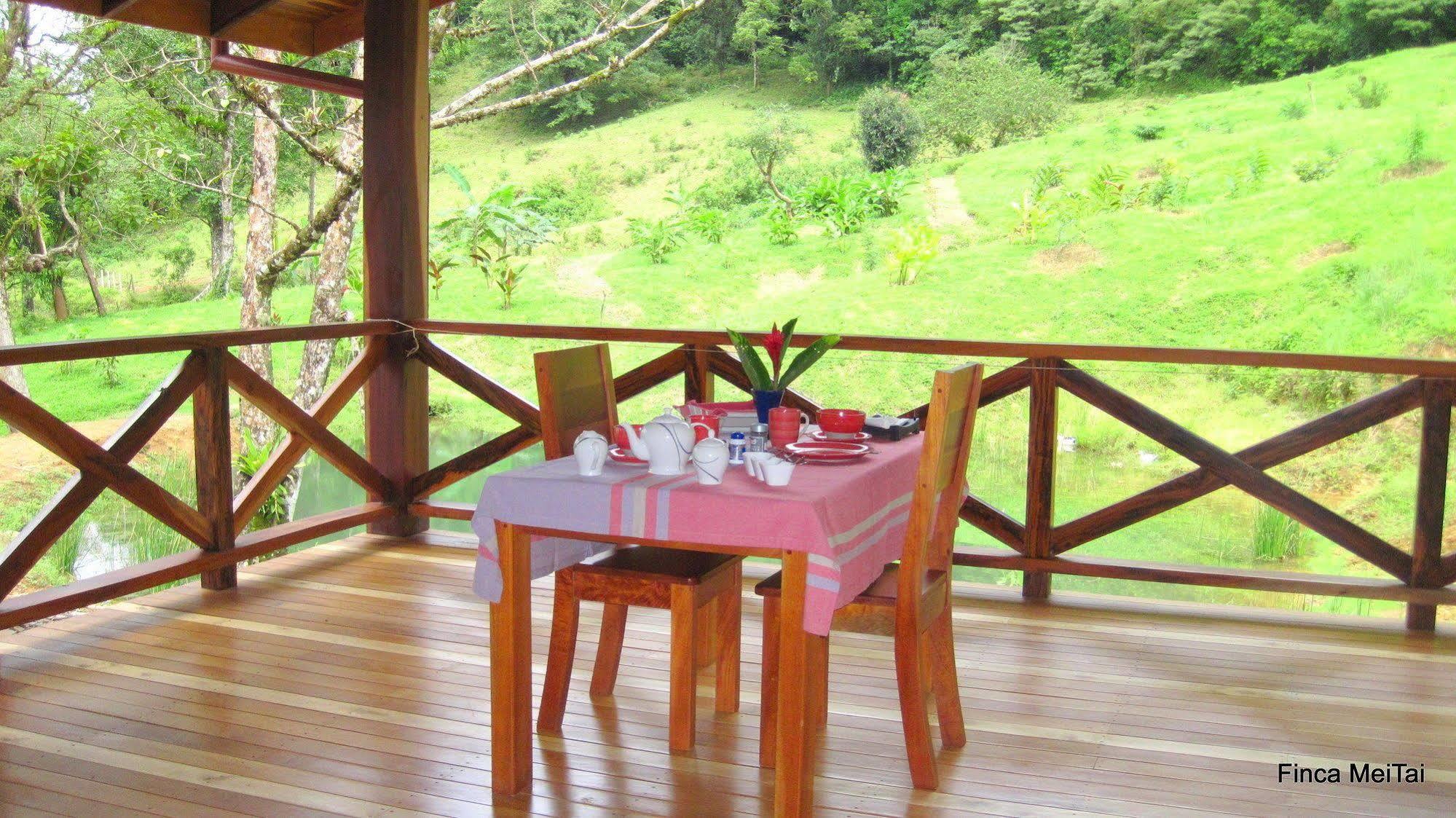 Mei Tai Cacao Lodge Bijagua Bagian luar foto